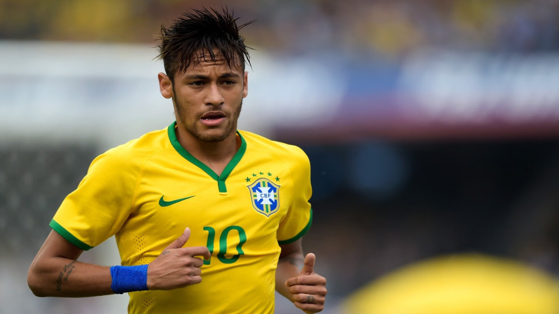 2017年总决赛：库里的“神射”助勇士夺冠，永恒经典！，库里17年总决赛表现